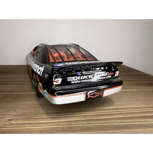 Action Racing 1999 Dale Earnhardt #3 Goodwrench 1:24 Scale Limited Edition - Picture 13 of 16